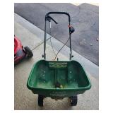 Scotts Turf Builder EdgeGuard DLX Broadcast Spreader