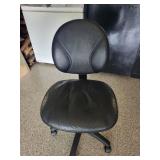 Adjustable Swivel Office Chair With Casters