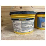 Quikrete Vinyl Concrete Patch 10 lb (lot of 2)