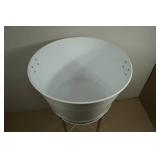 Ice/Drink Tub or Planter Stand