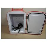 Johnstone Tabletop Thermo Electric Warmer/Cooler