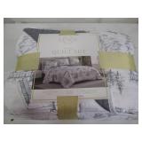 Lenox 3 Piece bedding set...