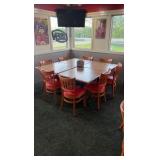 4 Tables 8 Chairs