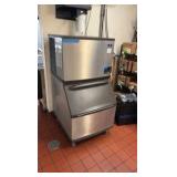 Manitowok Ice Machine