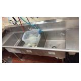 Stainless Steel 3-compartment sink faucet w/ pull-down sprayer