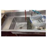 Stainless Steel 3-compartment sink faucet w/ pull-down sprayer