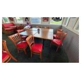 4 Tables 8 Chairs