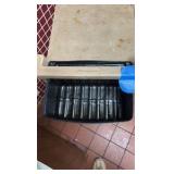 Rubbermaid Industrial Rolling Cart