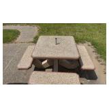 One-piece 4-bench Pebble Patio Table