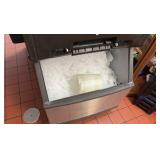 Manitowok Ice Machine