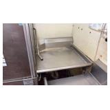 Left & right-side SS tables (Excludes dishwasher)