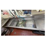 Stainless Steel 3-compartment sink faucet w/ pull-down sprayer