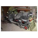 1997 Yamaha VMAX 500 XT Snowmobile