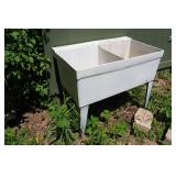 Plastic Laundry Tub