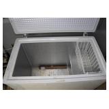 10.6 cu ft Household Freezer