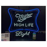 Miller High Life animated neon sign