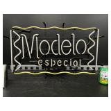 Modelo Especial