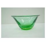 Vintage Green Art Glass Decorative Oval Bowl 10"x7.5"x5"