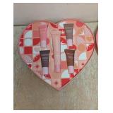 NEW MCoBEAUTY LIPS TO LOVE