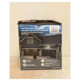 LUTEC MOTION ACTIVATED SOLAR SECURITY LED LIGHT 3000 LUMENS
