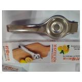 Lot of Lemon Squeezers *New in Package*