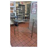 (2) Wire 2-tier Racks