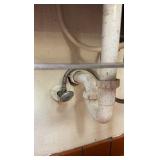 AERO  Wall Mount Knee Valve Hand Sink