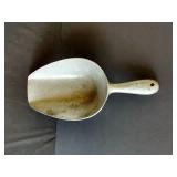 Vintage Wagner Ware #3 Aluminum Scoop