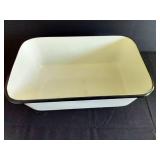 Vintage Enamelware Large Pot & Rectangle Pan
