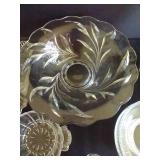 Treasure Hunters Glassware & Crystal Lot