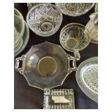 Treasure Hunters Glassware & Crystal Lot