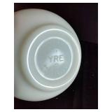 Pyrex Sandalwood Cinderella 1 1/2 Pint Bowl