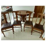 Kitchen Table w/4 Leaves & Chairs