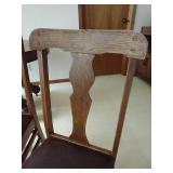 Kitchen Table w/4 Leaves & Chairs