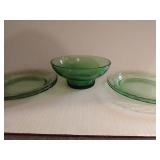 Pyrex Festive Spring Green Swirl Salad Plates w/ Green Glass Bowl