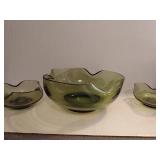 Green Glass Large Bowl w/ Two Smaller Bowls