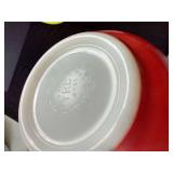 Pyrex Nesting Mixing Bowls