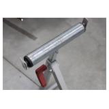 HDX Ball Bearing Roller Stand SKU 483 048