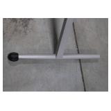 HDX Ball Bearing Roller Stand SKU 483 048