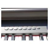 Yamaha Clavinova CLP-411 Digital Piano