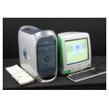 Apple iMac G3 CRT Computer With Keyboard