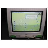 Apple iMac G3 CRT Computer With Keyboard