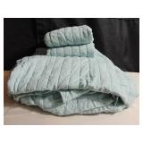 French Linen Channel Stitch Quilt & Sham Set - King/Cal King - Wave | BOKSER HOME