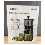 Cold Press Juicer Machine, High Juice Yield, Slow Masticating for Whole Vegetables & Fruits, 400W - Brand New