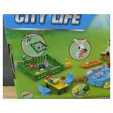 City Life 11826 Building Set - Brand New *A