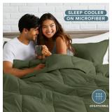 Bare 3-piece Home Oversized Queen Down Alternative Comforter Set, Cypress - $78 Retail - Brand New