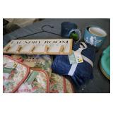 Miscellaneous Kitchen and home good...