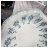 Porcelain Wash Set with Pitcher and Basin