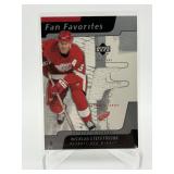 Upper Deck Fan Favorites Nicklas Lidstrom Game Used Jersey Card Detroit Red Wings Legend and Hall of Fame