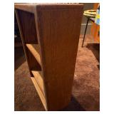 Vintage Solid Oak Small 3-Shelf Bookcase / Display Cabinet